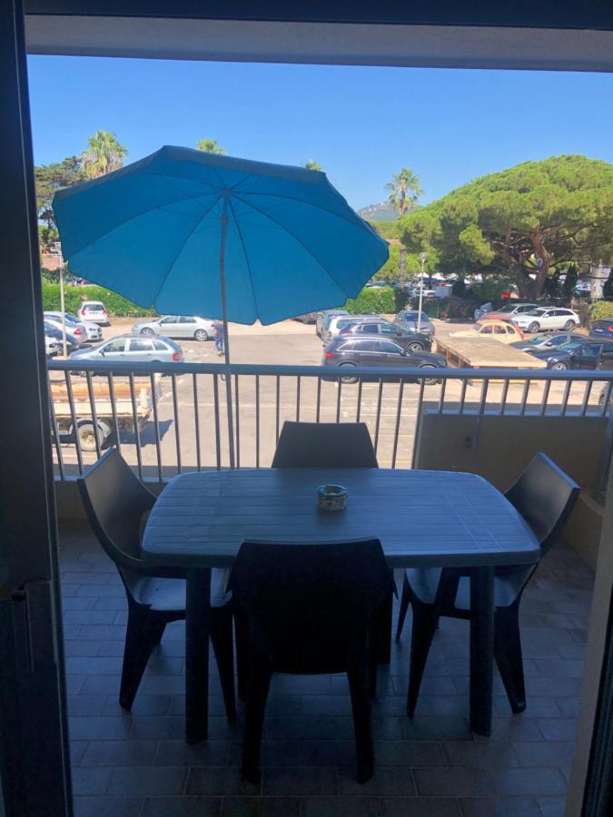 Studio Port De Hyeres Proche Des Plages Zewnętrze zdjęcie